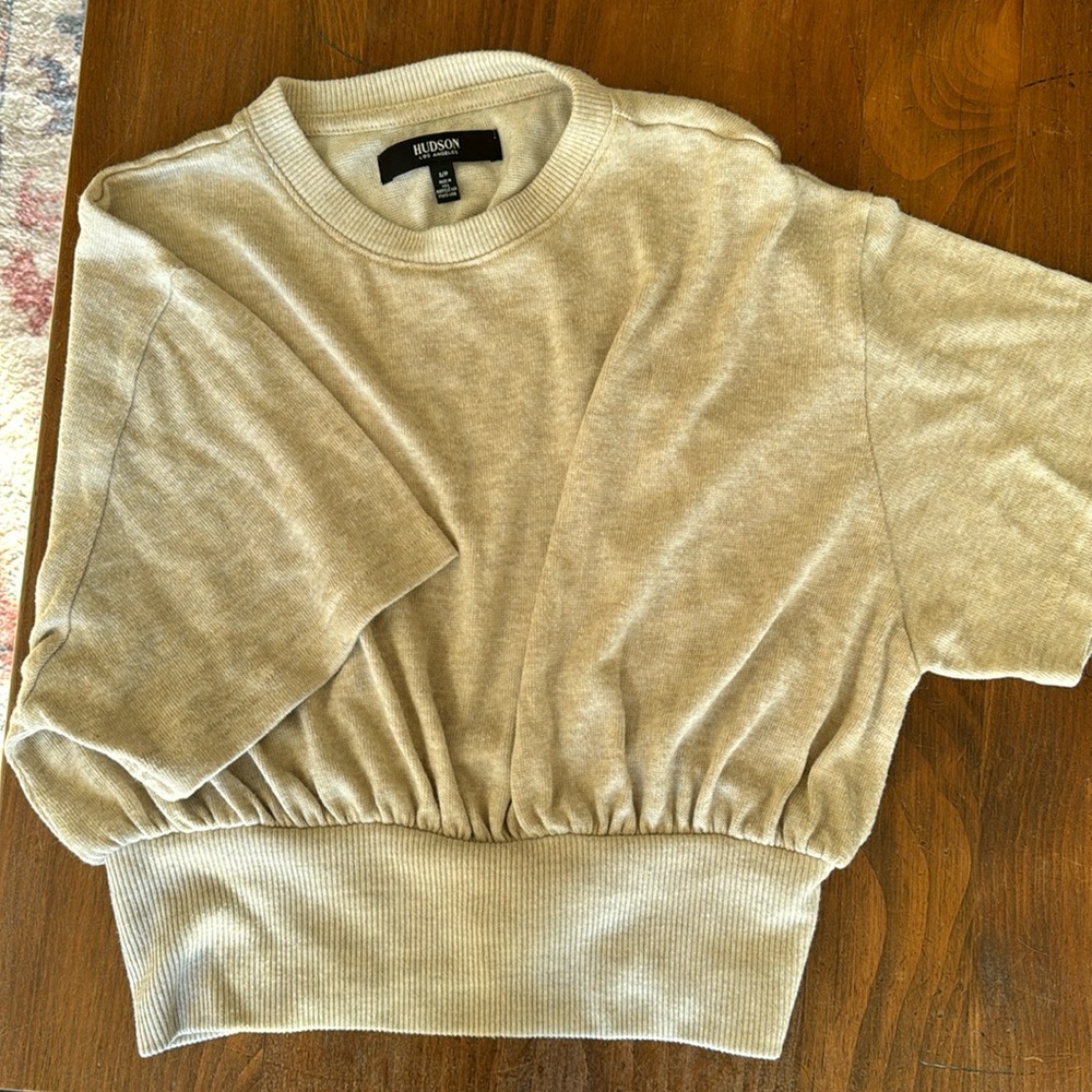 Hudson top